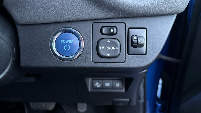 Toyota Yaris 1.5 Hybrid Icon 5dr CVT Hybrid Hatchback